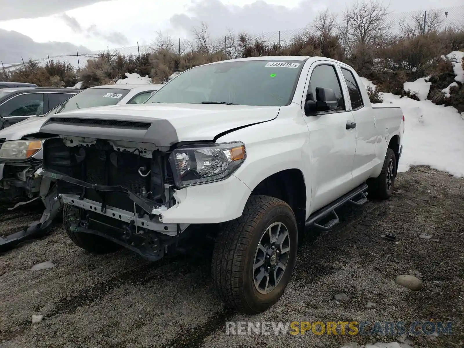 2 Photograph of a damaged car 5TFUM5F14KX082036 TOYOTA TUNDRA 2019