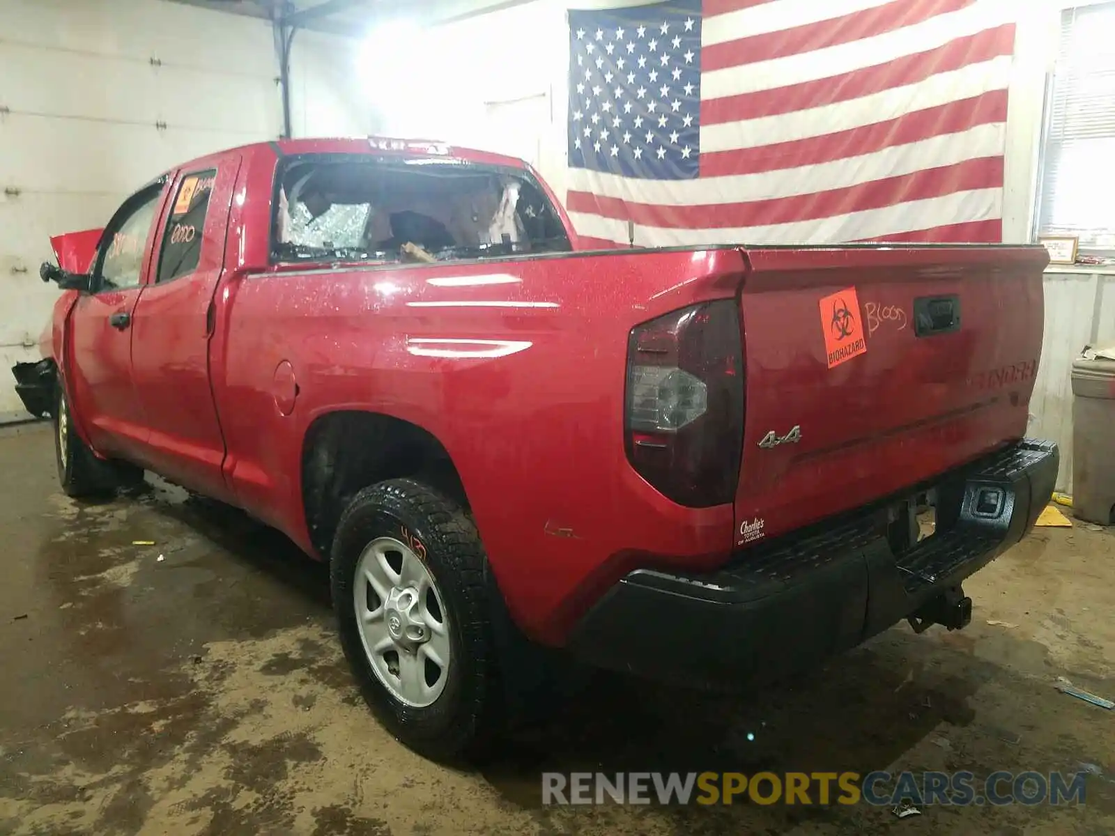 3 Photograph of a damaged car 5TFUM5F15KX080943 TOYOTA TUNDRA 2019