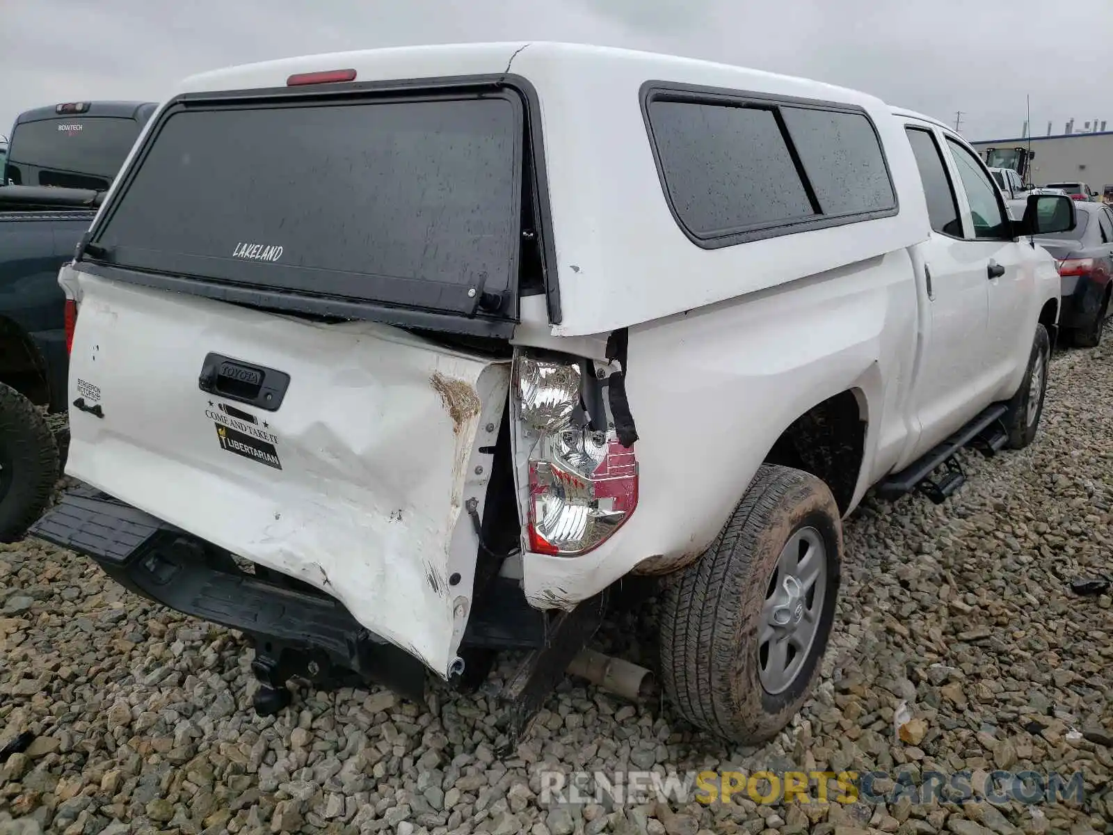 4 Photograph of a damaged car 5TFUM5F15KX081302 TOYOTA TUNDRA 2019