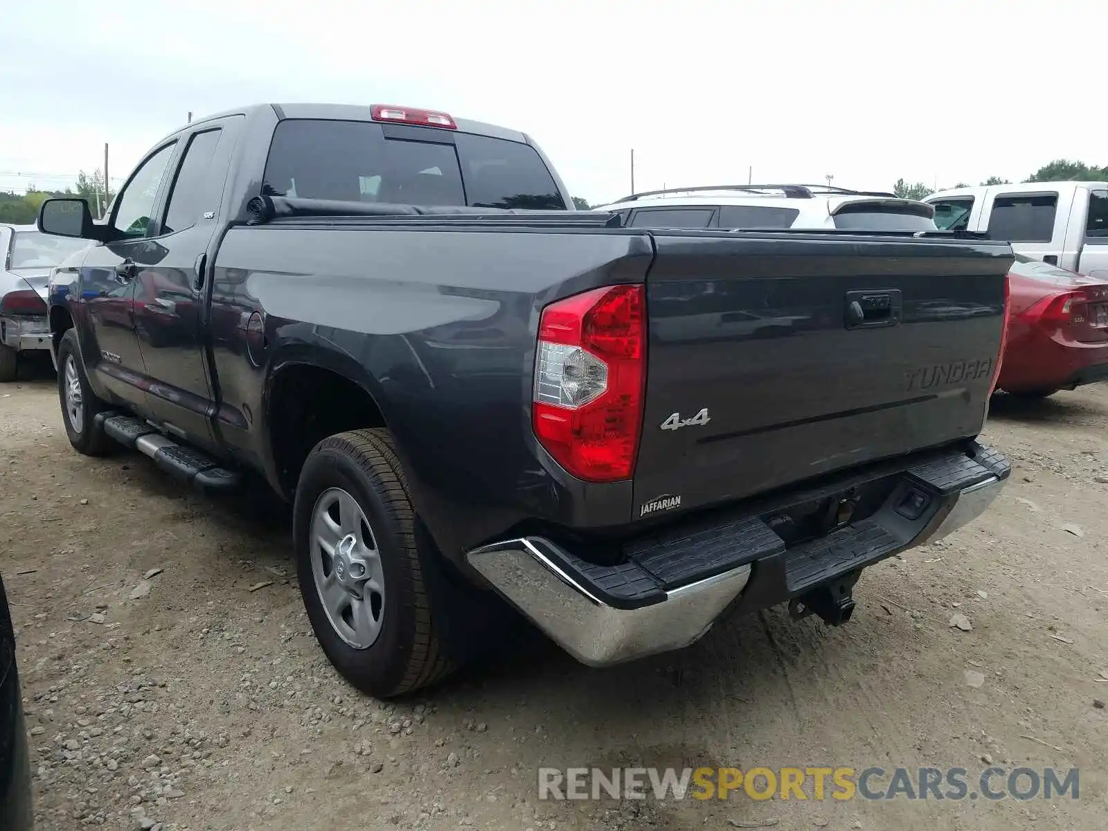 3 Photograph of a damaged car 5TFUM5F15KX083681 TOYOTA TUNDRA 2019