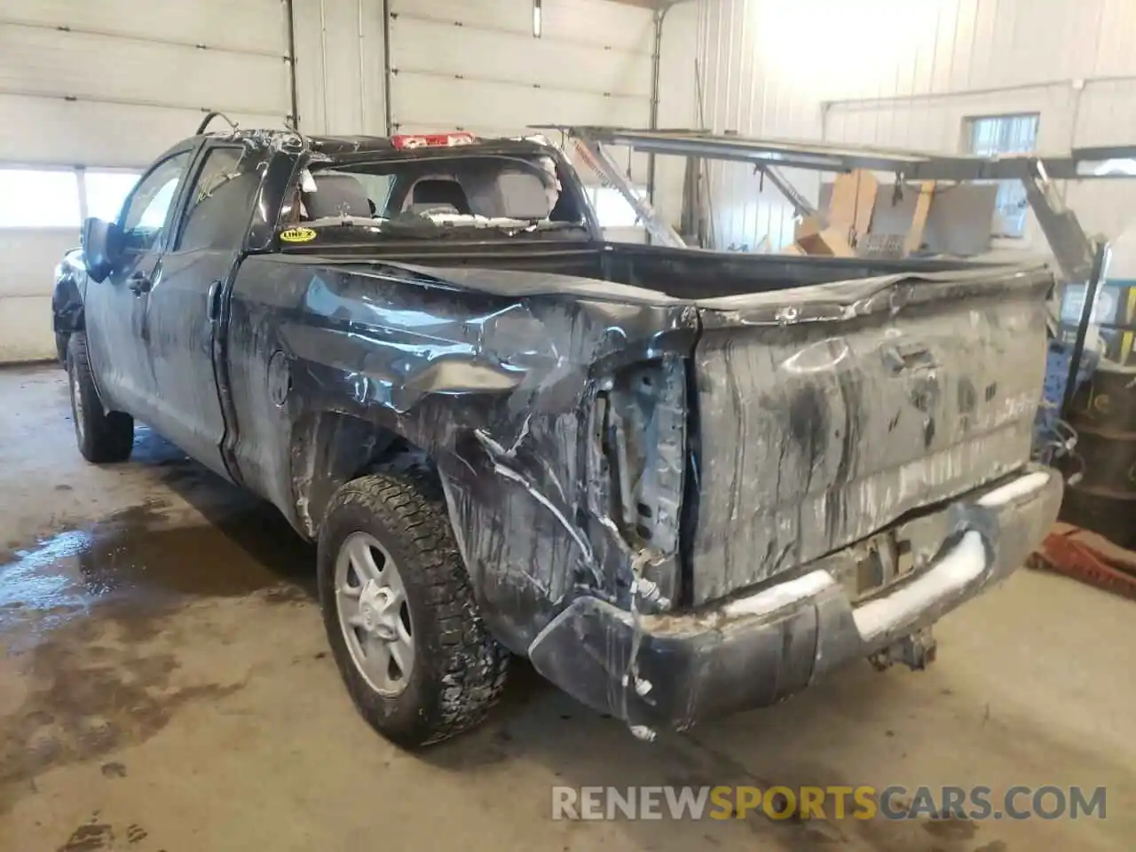 3 Photograph of a damaged car 5TFUM5F16KX082569 TOYOTA TUNDRA 2019