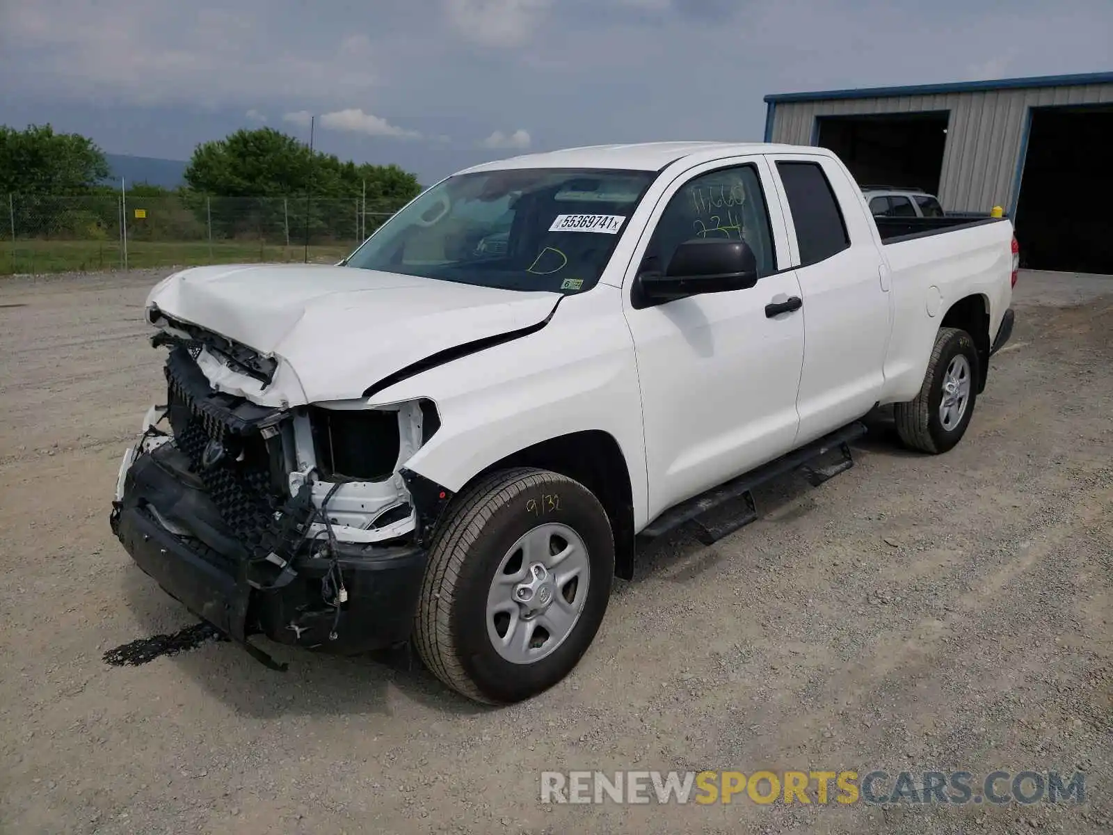 2 Photograph of a damaged car 5TFUM5F16KX082801 TOYOTA TUNDRA 2019