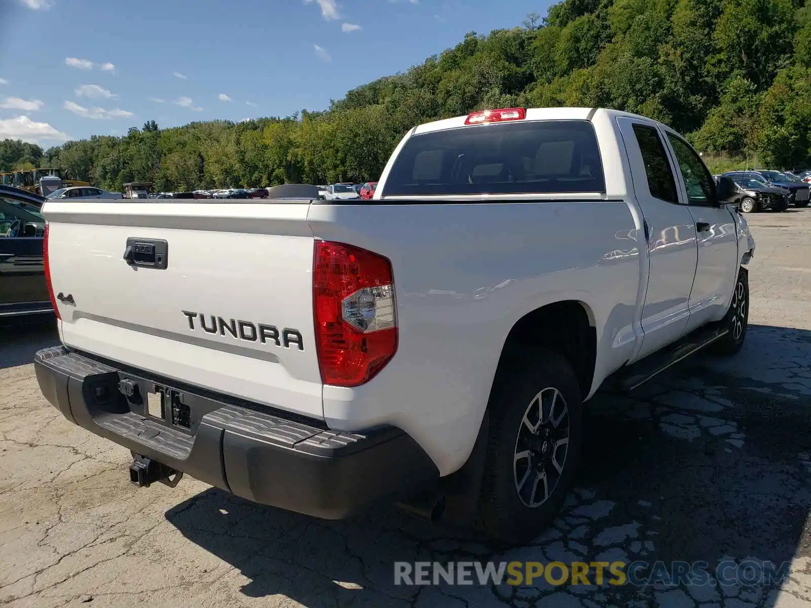 4 Photograph of a damaged car 5TFUM5F17KX082628 TOYOTA TUNDRA 2019