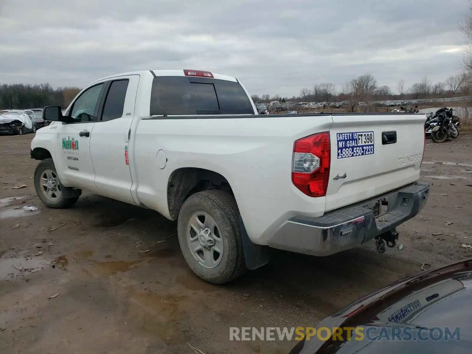 3 Фотография поврежденного автомобиля 5TFUM5F1XKX083868 TOYOTA TUNDRA 2019