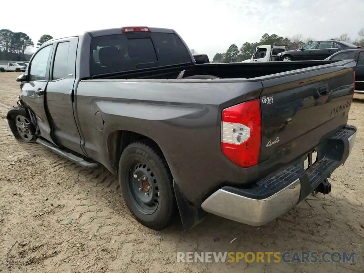 3 Photograph of a damaged car 5TFUW5F10KX852601 TOYOTA TUNDRA 2019