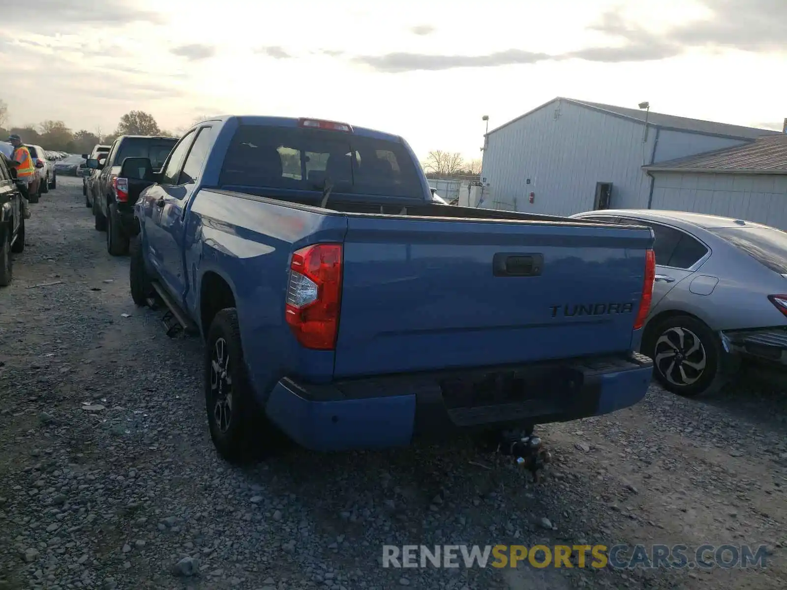 3 Photograph of a damaged car 5TFUW5F11KX780517 TOYOTA TUNDRA 2019