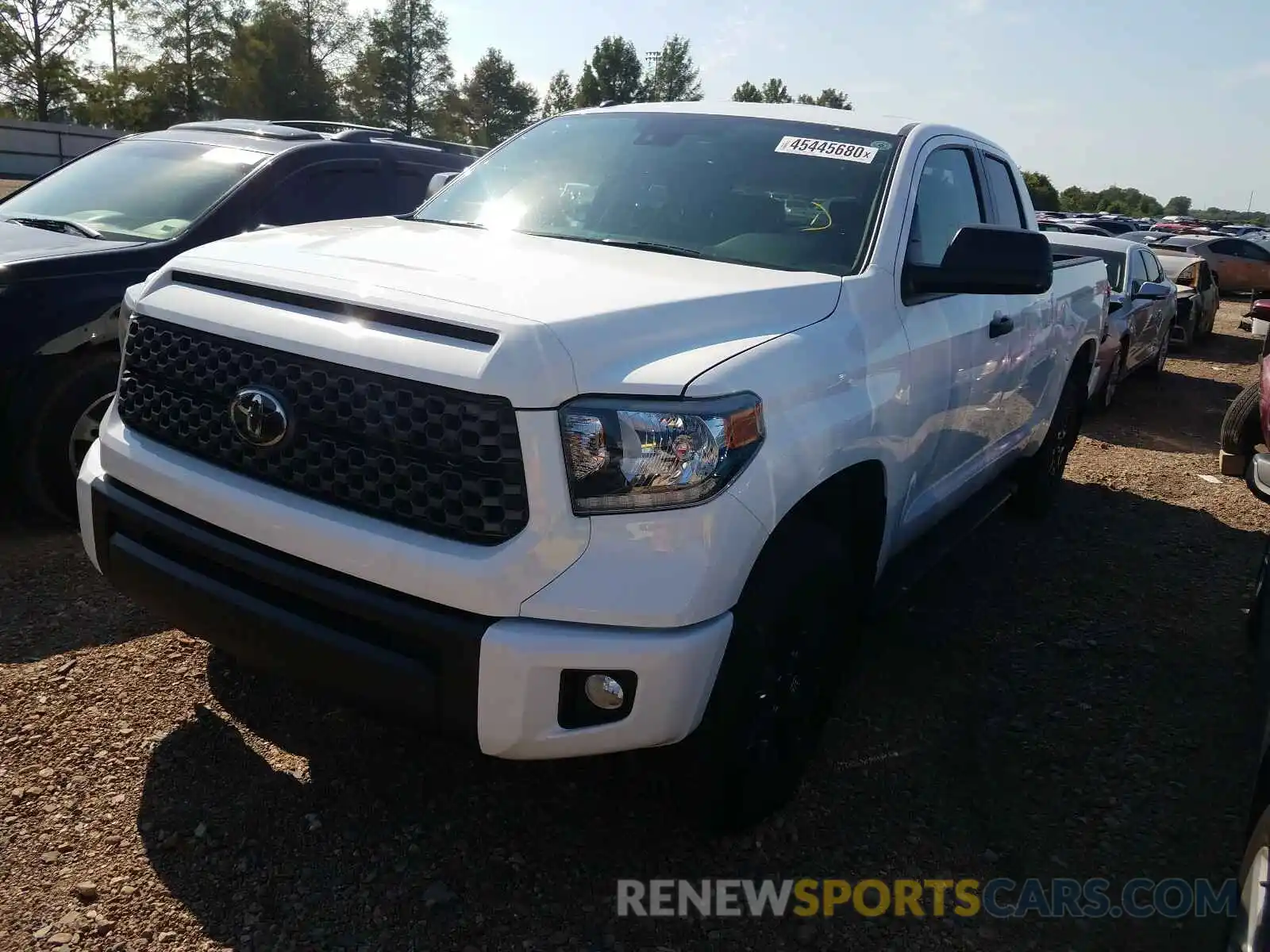 2 Photograph of a damaged car 5TFUW5F11KX809899 TOYOTA TUNDRA 2019