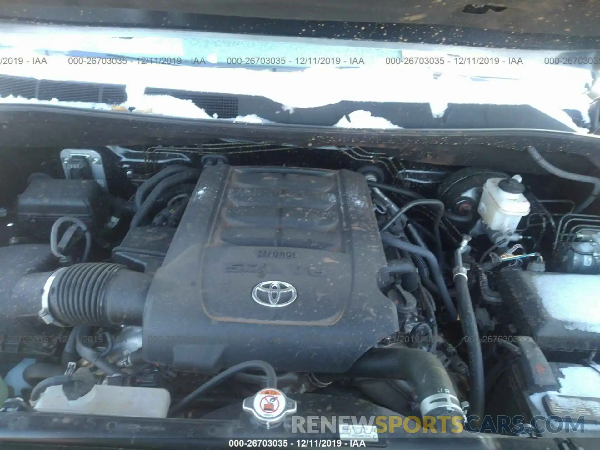 10 Photograph of a damaged car 5TFUW5F11KX825231 TOYOTA TUNDRA 2019