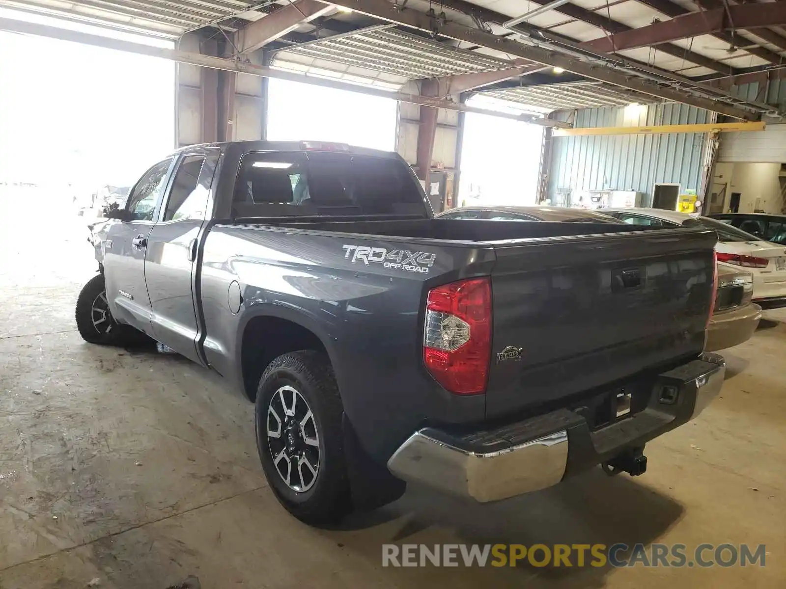 3 Photograph of a damaged car 5TFUW5F12KX832690 TOYOTA TUNDRA 2019