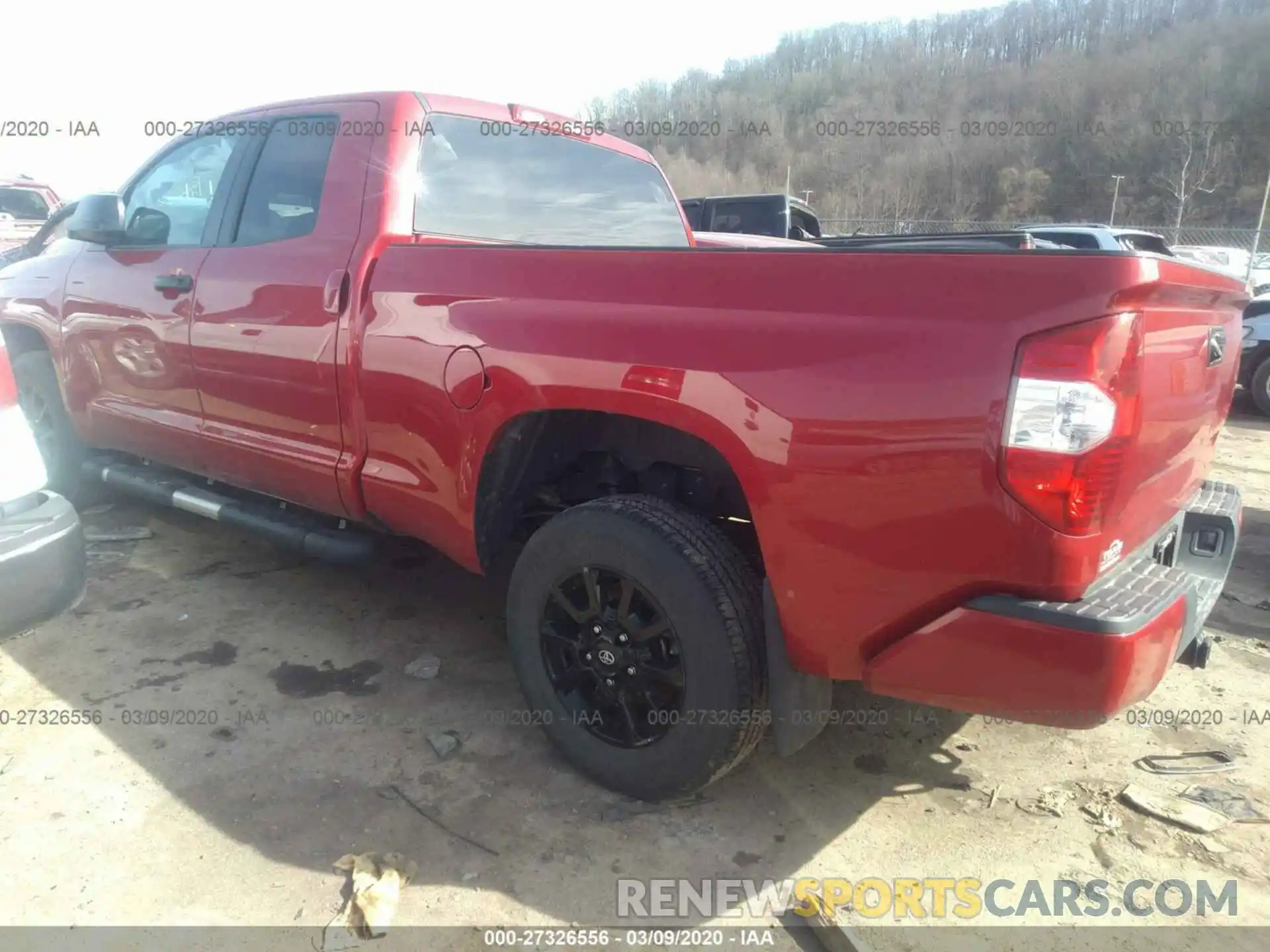 3 Photograph of a damaged car 5TFUW5F13KX790353 TOYOTA TUNDRA 2019