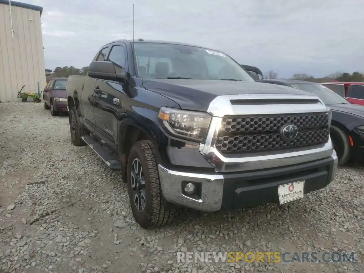 9 Photograph of a damaged car 5TFUW5F13KX794757 TOYOTA TUNDRA 2019