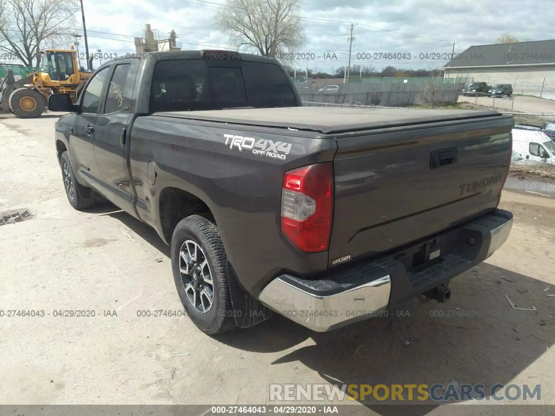 3 Photograph of a damaged car 5TFUW5F13KX799828 TOYOTA TUNDRA 2019