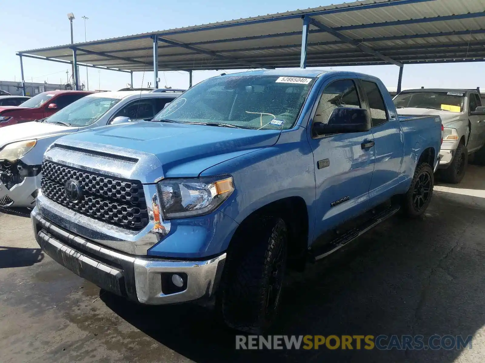 2 Photograph of a damaged car 5TFUW5F13KX861812 TOYOTA TUNDRA 2019