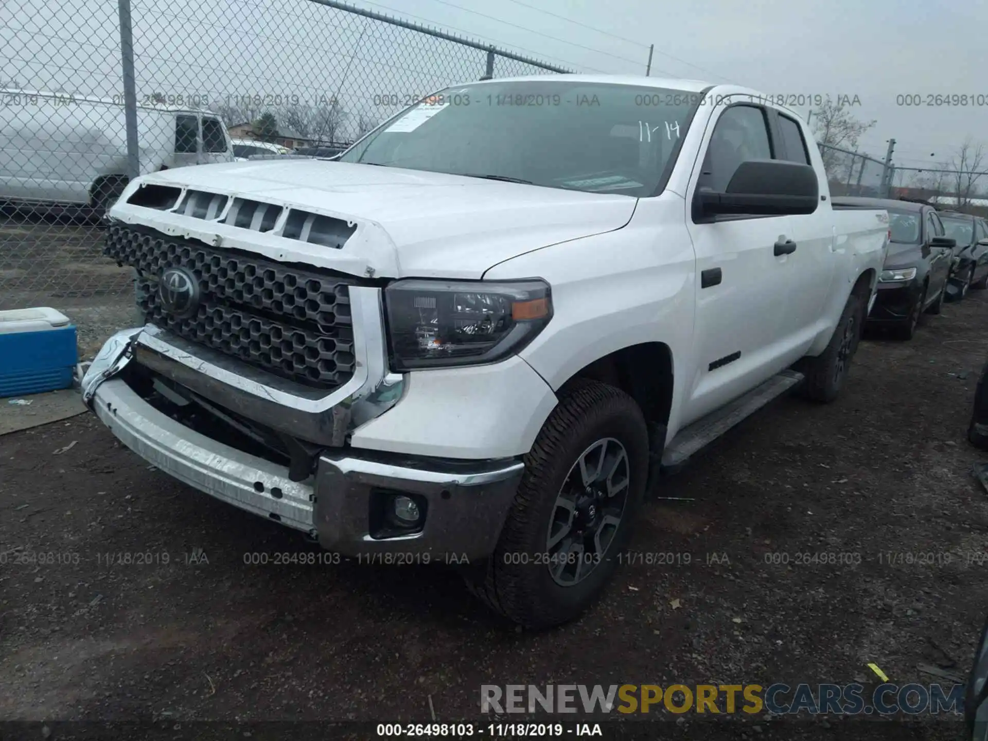 2 Фотография поврежденного автомобиля 5TFUW5F14KX806513 TOYOTA TUNDRA 2019