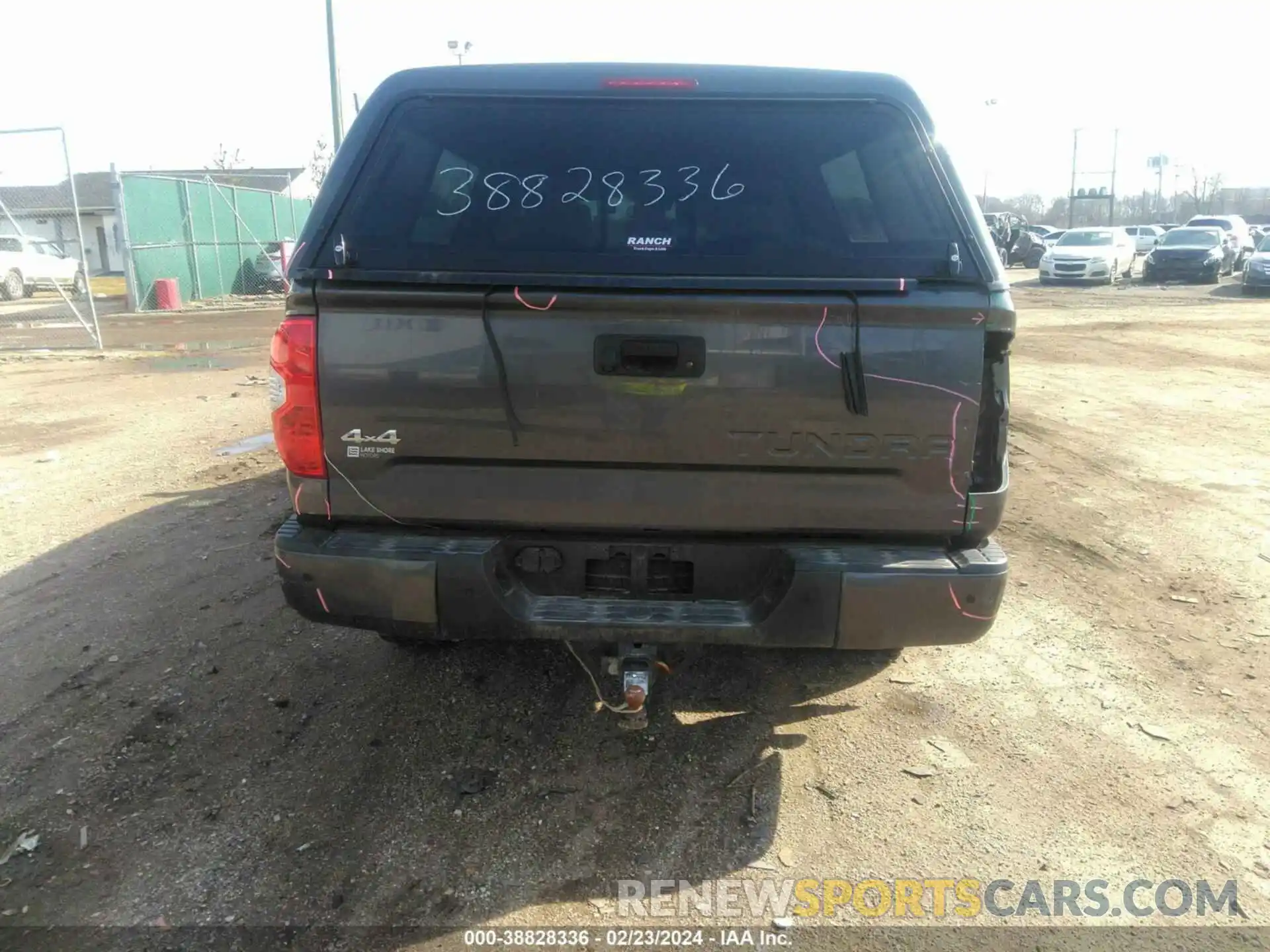 16 Photograph of a damaged car 5TFUW5F14KX868915 TOYOTA TUNDRA 2019