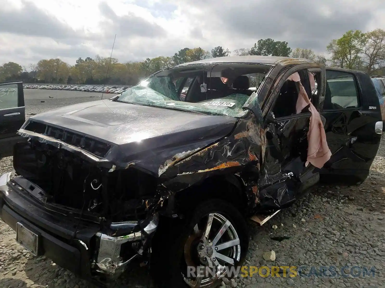 2 Photograph of a damaged car 5TFUW5F15KX820680 TOYOTA TUNDRA 2019