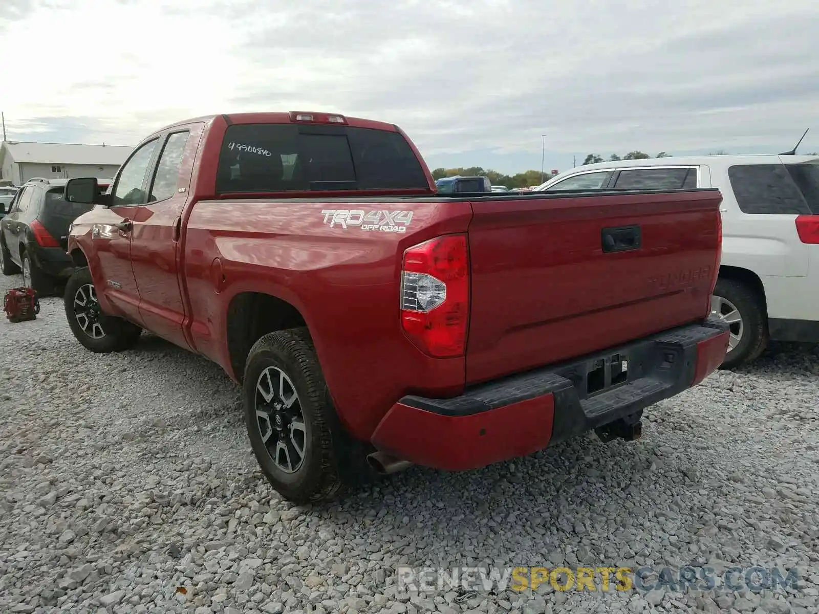 3 Photograph of a damaged car 5TFUW5F16KX802818 TOYOTA TUNDRA 2019