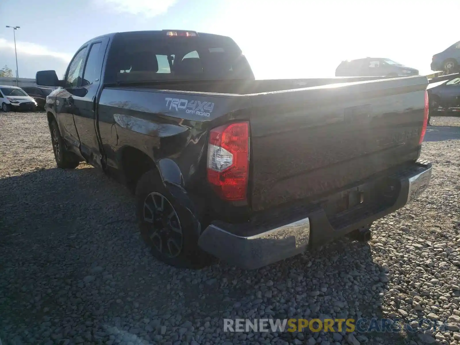 3 Photograph of a damaged car 5TFUW5F16KX817514 TOYOTA TUNDRA 2019