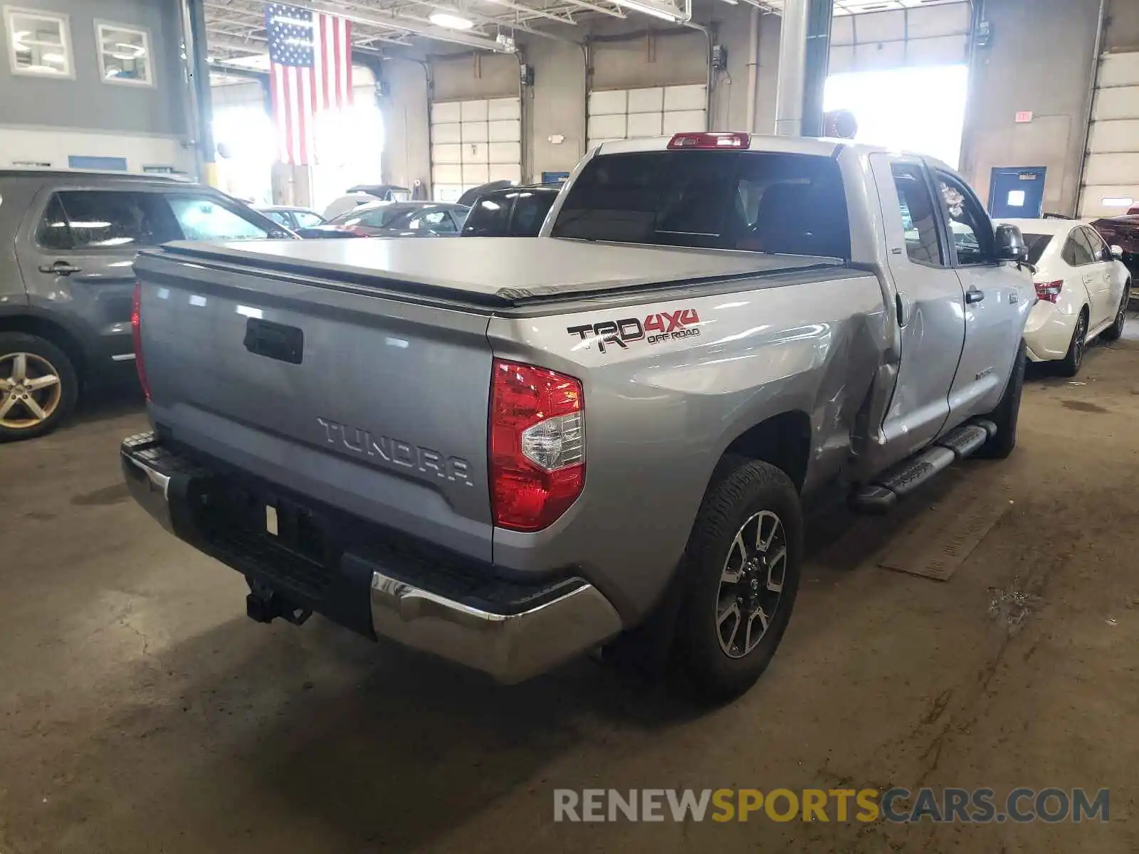 4 Photograph of a damaged car 5TFUW5F16KX863103 TOYOTA TUNDRA 2019