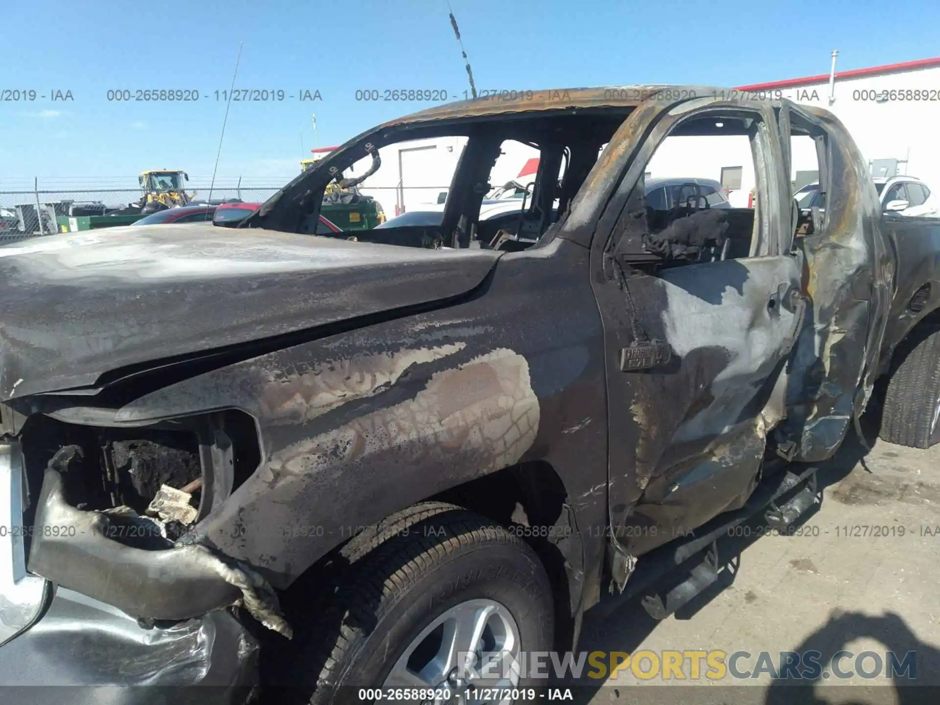 6 Фотография поврежденного автомобиля 5TFUW5F18KX866620 TOYOTA TUNDRA 2019