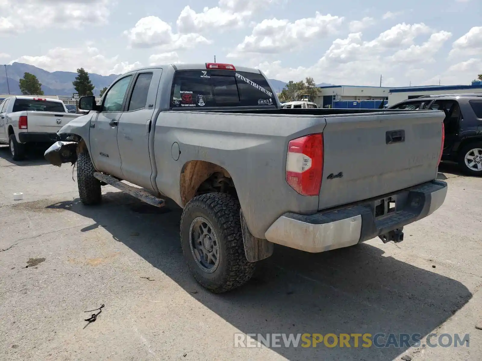 3 Photograph of a damaged car 5TFUW5F19KX811755 TOYOTA TUNDRA 2019