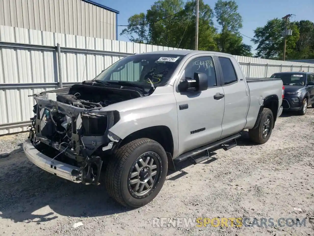 2 Photograph of a damaged car 5TFUW5F1XKX868367 TOYOTA TUNDRA 2019