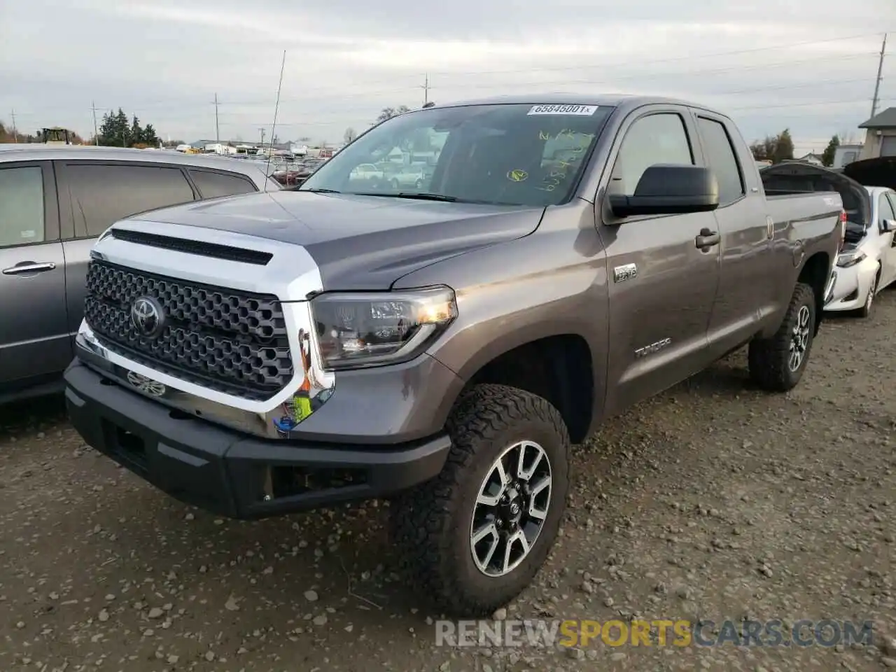 2 Photograph of a damaged car 5TFUY5F10KX844377 TOYOTA TUNDRA 2019