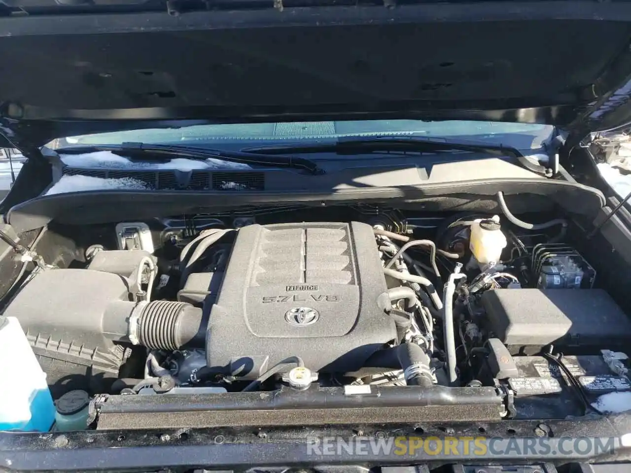 7 Photograph of a damaged car 5TFUY5F10KX856027 TOYOTA TUNDRA 2019