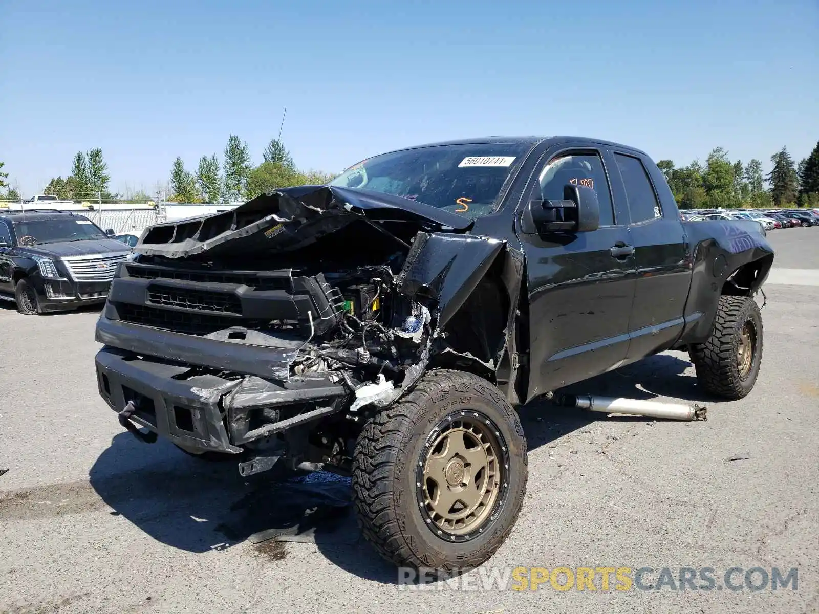 2 Photograph of a damaged car 5TFUY5F11KX821478 TOYOTA TUNDRA 2019