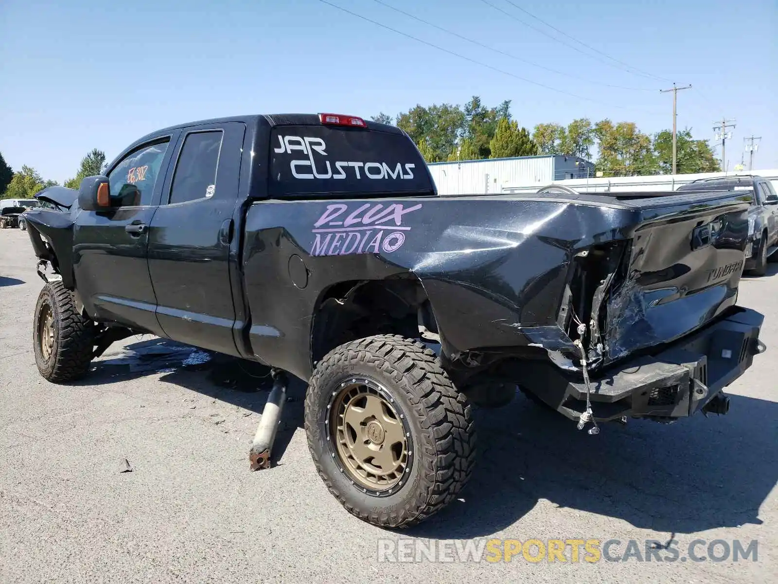 3 Photograph of a damaged car 5TFUY5F11KX821478 TOYOTA TUNDRA 2019