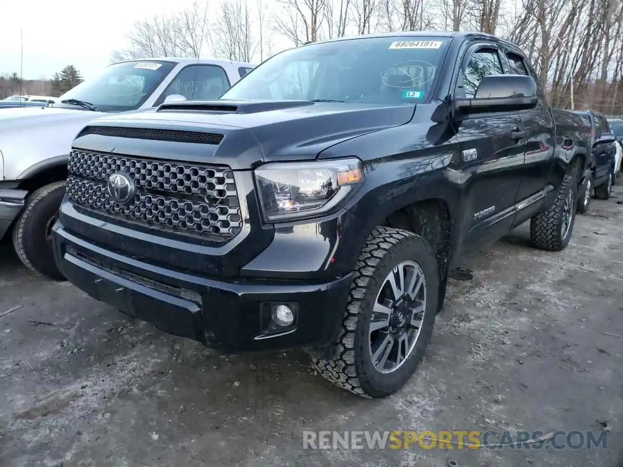 2 Photograph of a damaged car 5TFUY5F11KX850303 TOYOTA TUNDRA 2019