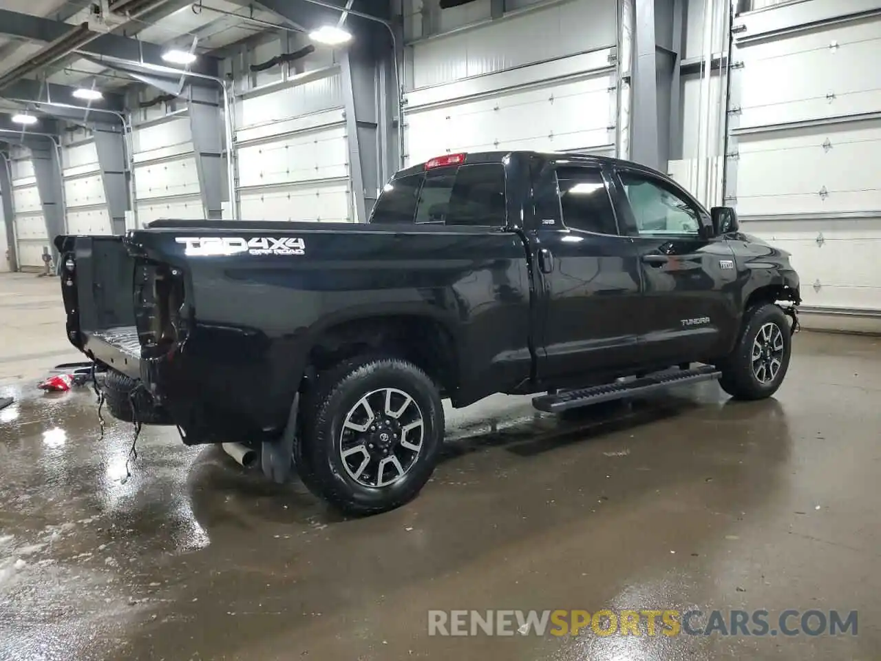 3 Photograph of a damaged car 5TFUY5F11KX860393 TOYOTA TUNDRA 2019