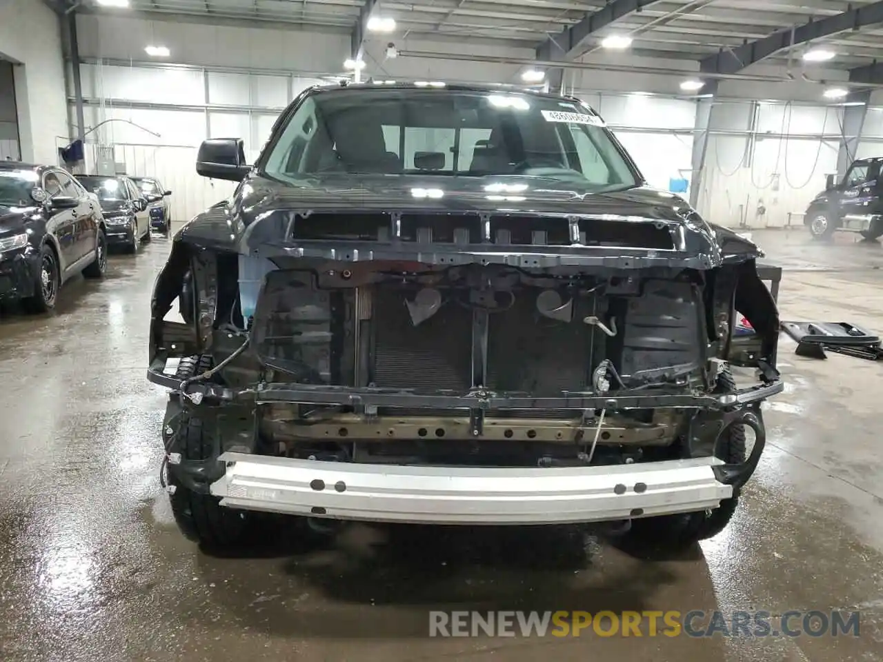 5 Photograph of a damaged car 5TFUY5F11KX860393 TOYOTA TUNDRA 2019