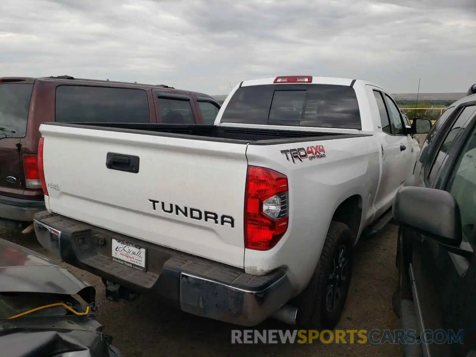 4 Photograph of a damaged car 5TFUY5F12KX782920 TOYOTA TUNDRA 2019