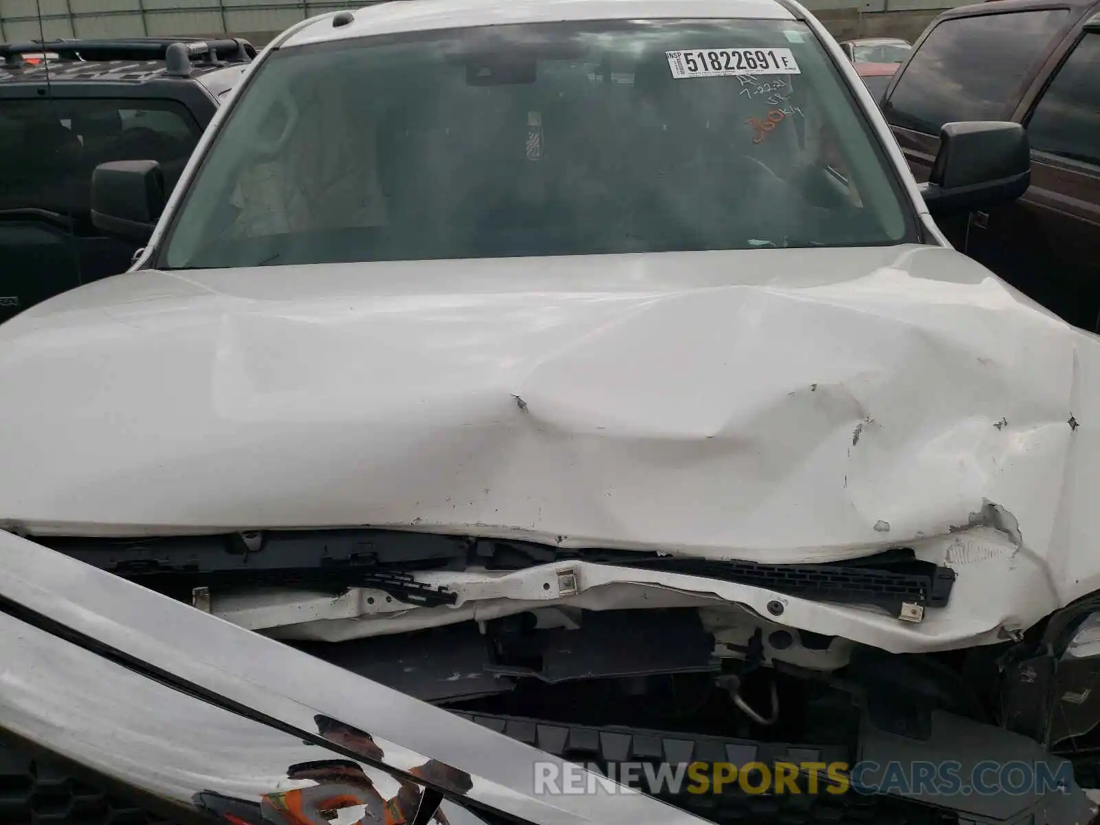 7 Photograph of a damaged car 5TFUY5F12KX782920 TOYOTA TUNDRA 2019