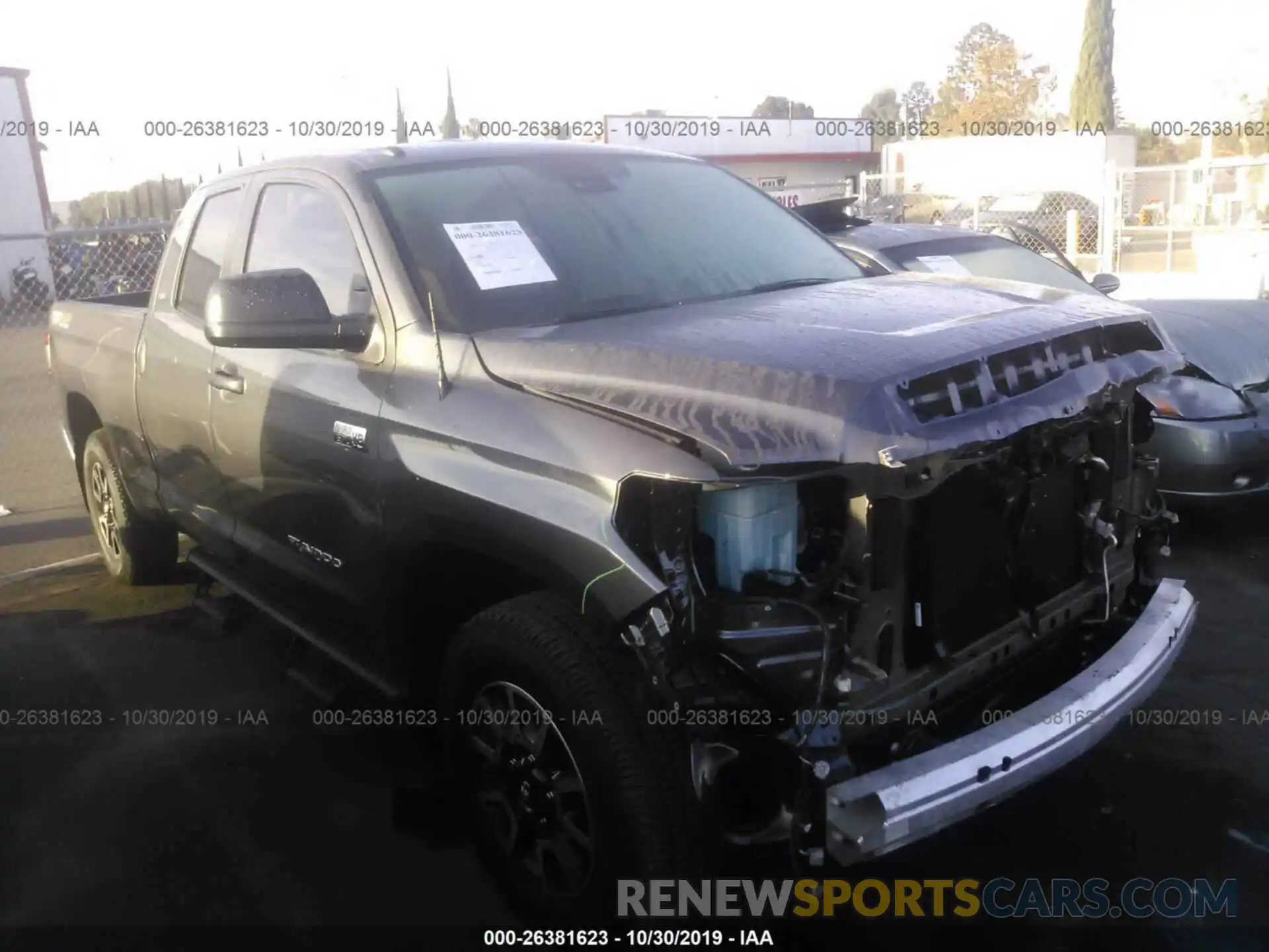 1 Photograph of a damaged car 5TFUY5F12KX825331 TOYOTA TUNDRA 2019