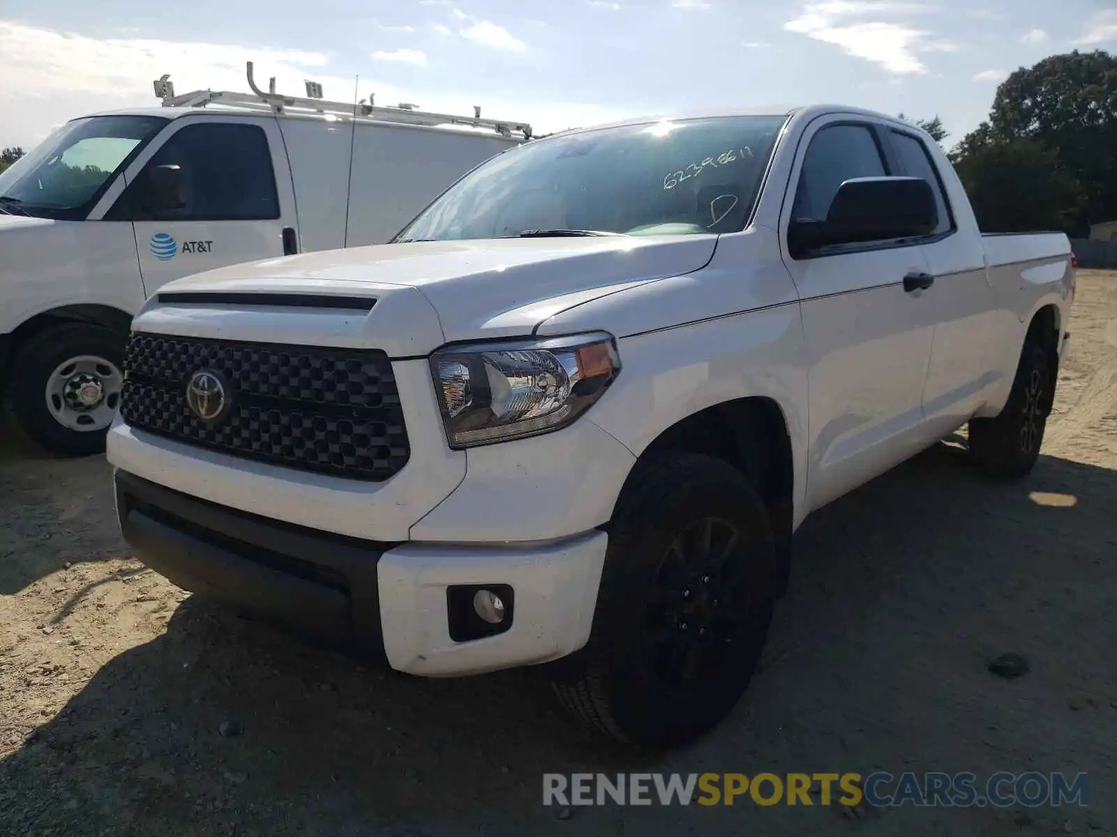 2 Photograph of a damaged car 5TFUY5F12KX847586 TOYOTA TUNDRA 2019