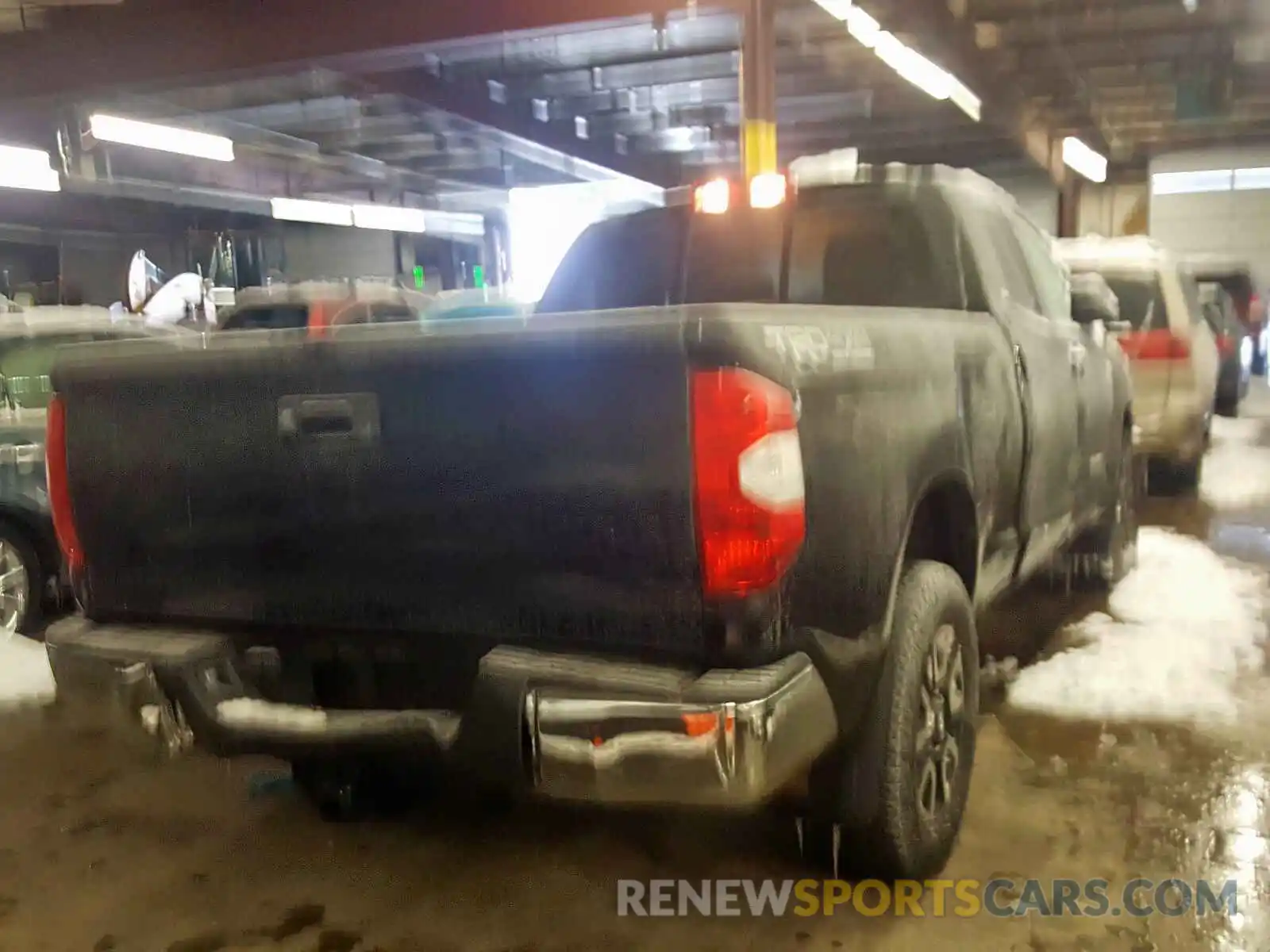 4 Photograph of a damaged car 5TFUY5F13KX800745 TOYOTA TUNDRA 2019