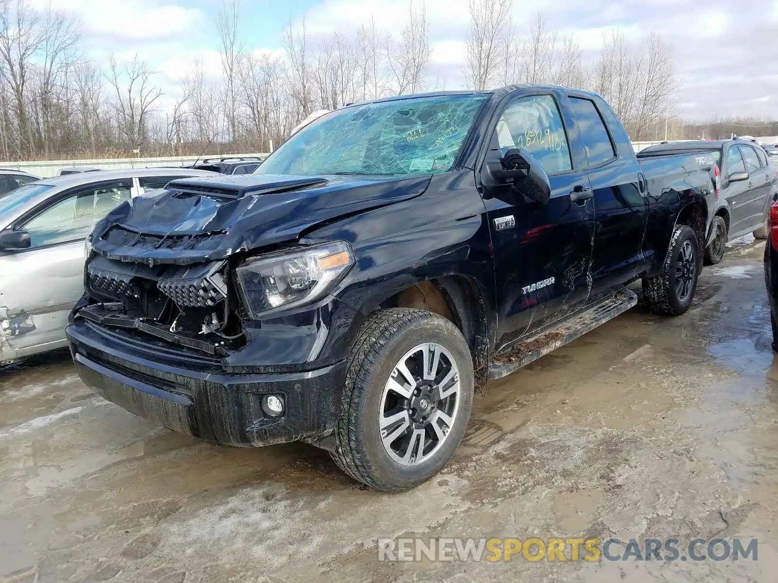 2 Фотография поврежденного автомобиля 5TFUY5F13KX804391 TOYOTA TUNDRA 2019