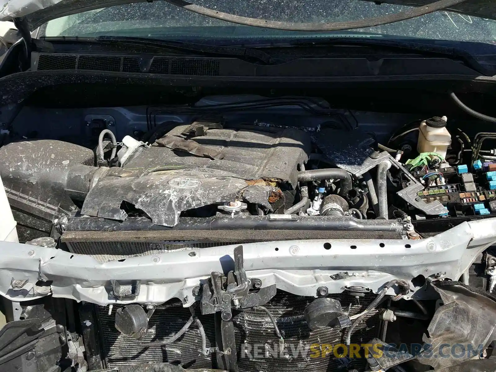 7 Photograph of a damaged car 5TFUY5F13KX819151 TOYOTA TUNDRA 2019