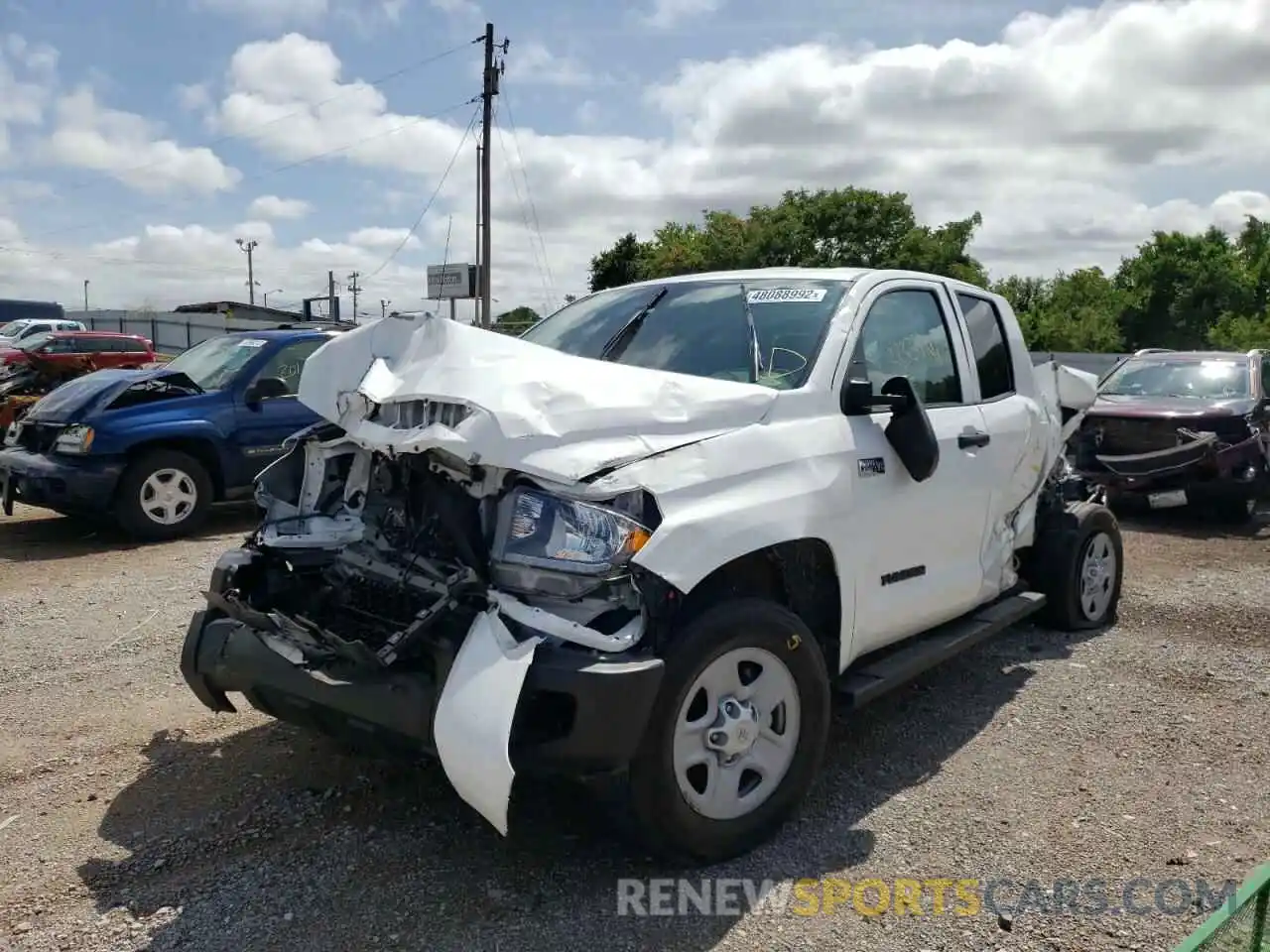 2 Photograph of a damaged car 5TFUY5F13KX845183 TOYOTA TUNDRA 2019