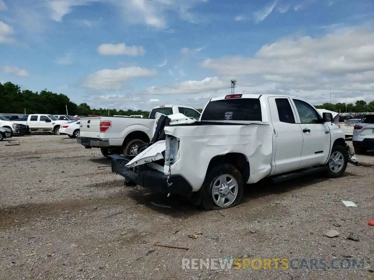 4 Фотография поврежденного автомобиля 5TFUY5F13KX845183 TOYOTA TUNDRA 2019