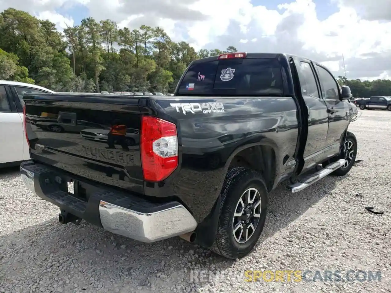 4 Photograph of a damaged car 5TFUY5F13KX845216 TOYOTA TUNDRA 2019