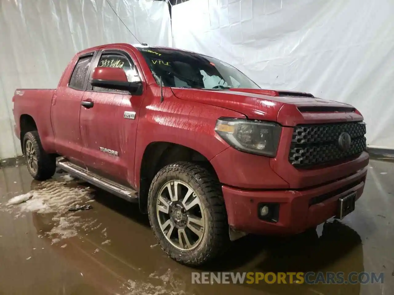 1 Фотография поврежденного автомобиля 5TFUY5F13KX866860 TOYOTA TUNDRA 2019