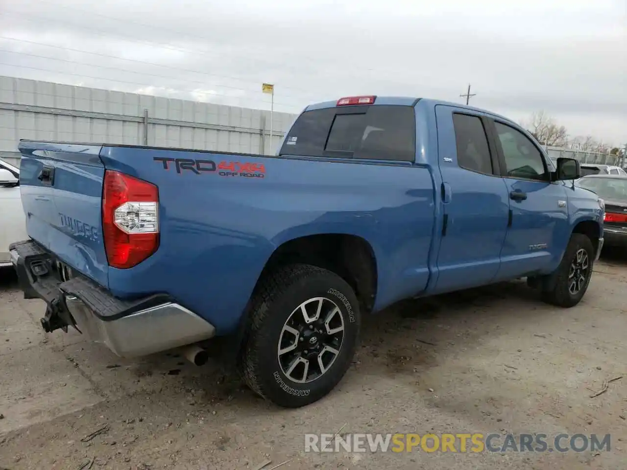 3 Photograph of a damaged car 5TFUY5F14KX788914 TOYOTA TUNDRA 2019