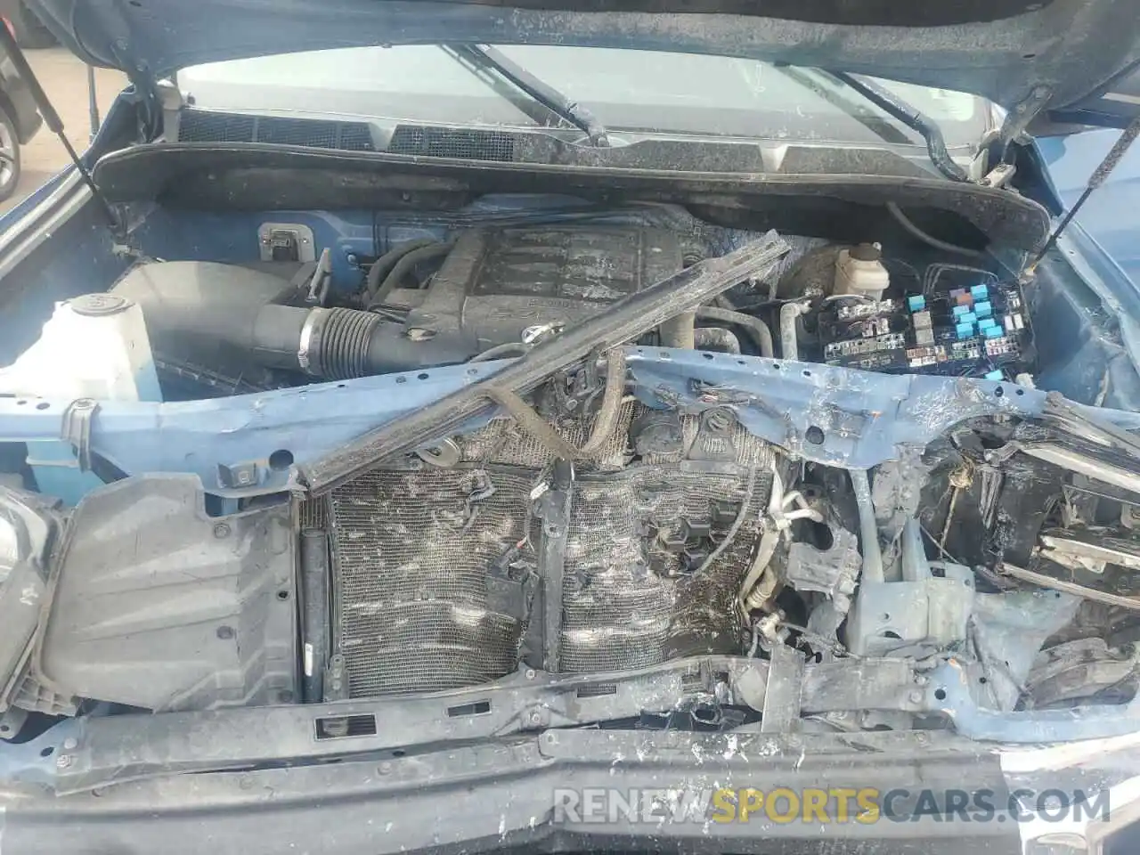 11 Photograph of a damaged car 5TFUY5F14KX826156 TOYOTA TUNDRA 2019