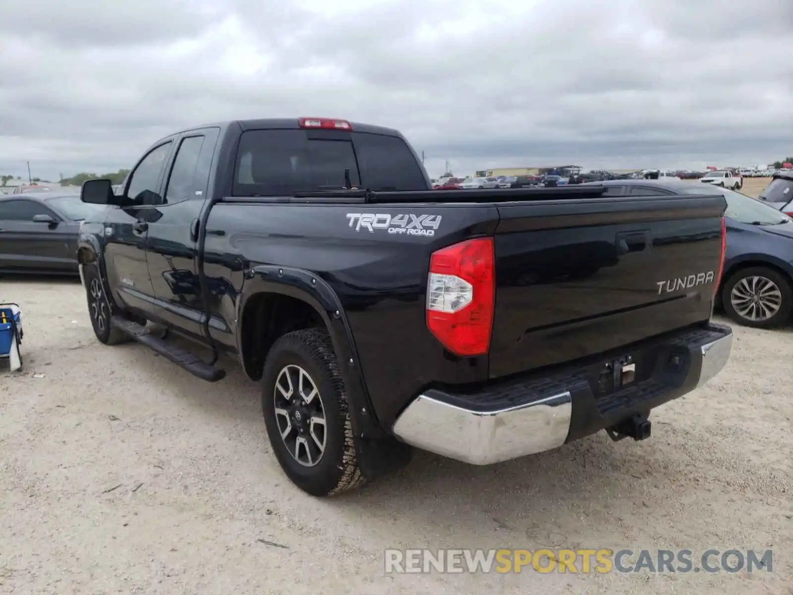 3 Photograph of a damaged car 5TFUY5F14KX833205 TOYOTA TUNDRA 2019