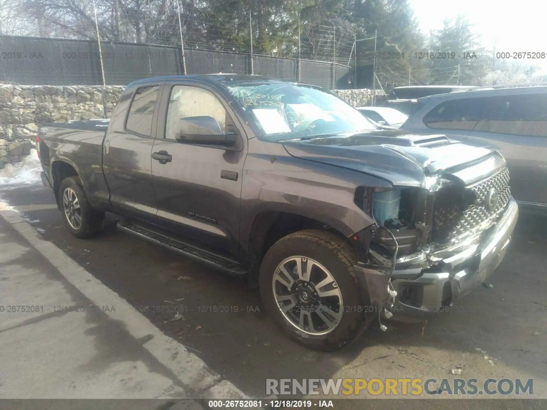 1 Photograph of a damaged car 5TFUY5F14KX860078 TOYOTA TUNDRA 2019