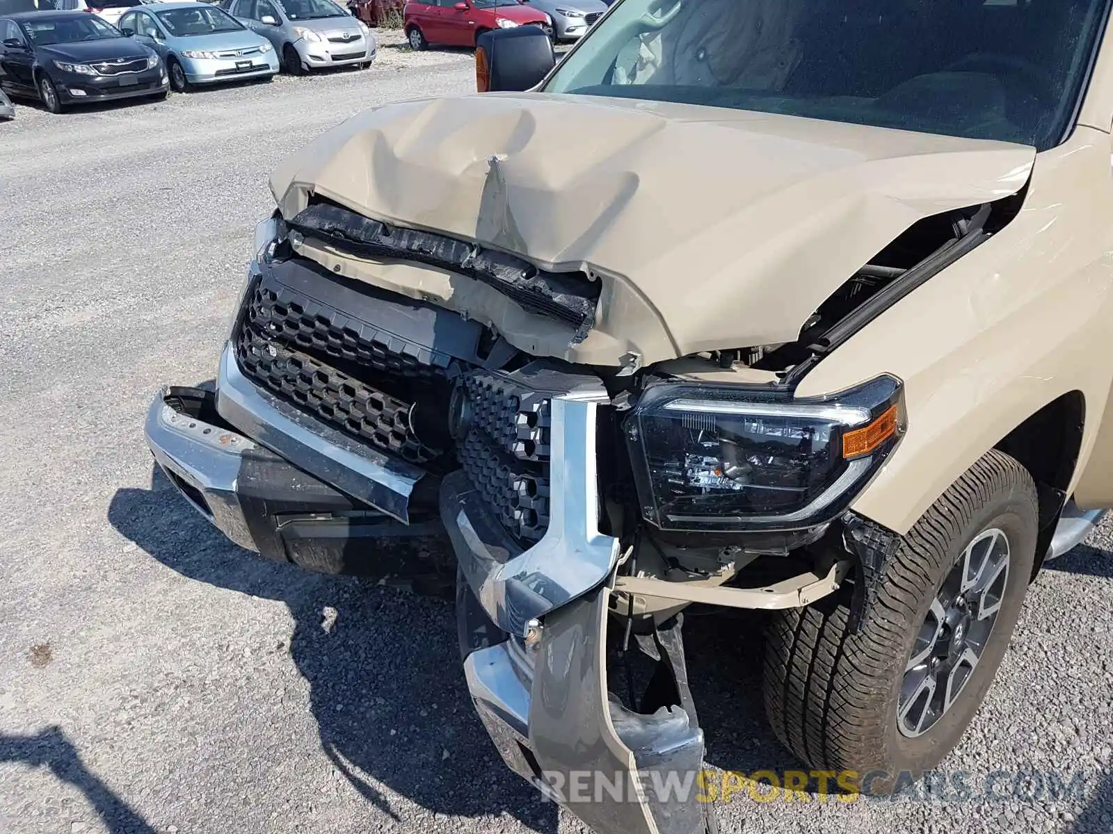 7 Photograph of a damaged car 5TFUY5F14KX869654 TOYOTA TUNDRA 2019