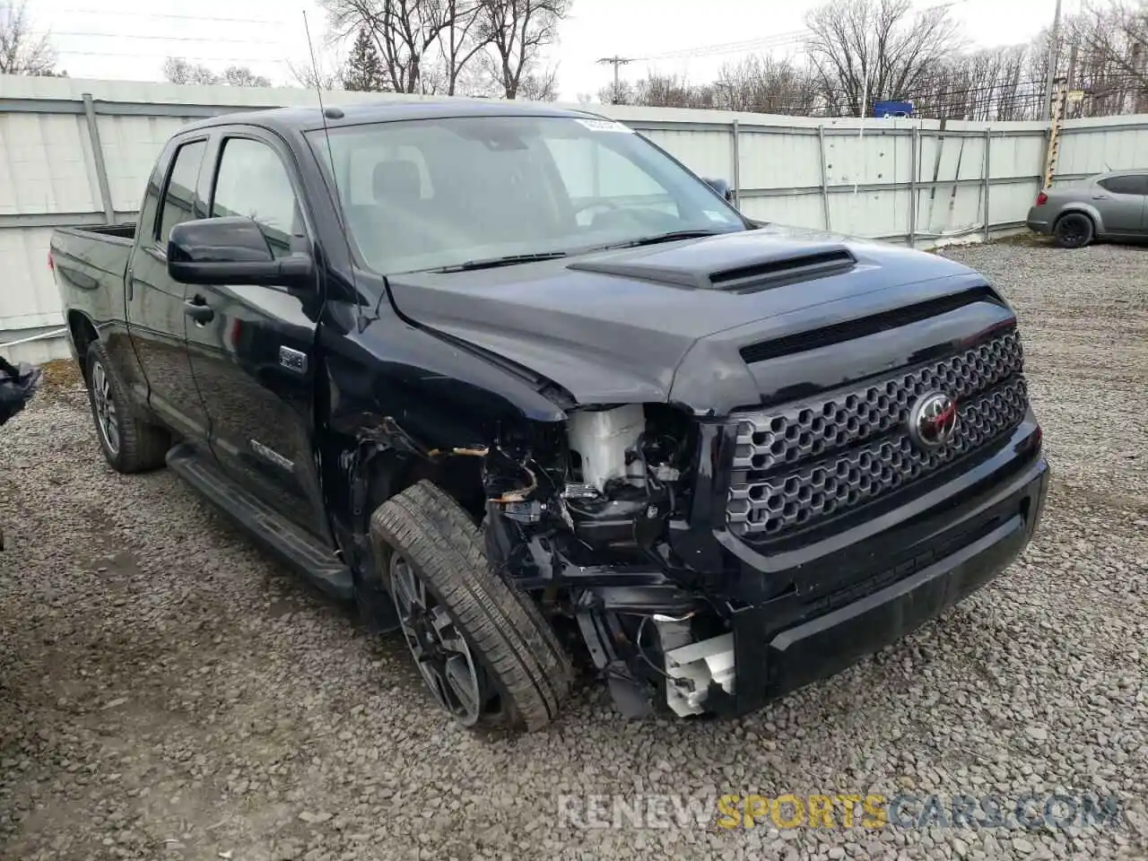 9 Photograph of a damaged car 5TFUY5F16KX841418 TOYOTA TUNDRA 2019